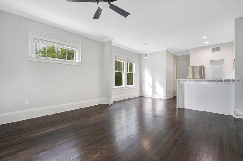 613 E RIDGEWOOD STREET 2