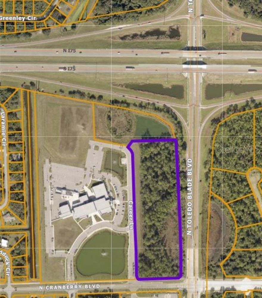 CG-zoned mixed-use parcels (two currently available) at a prime location on Toledo Blade Boulevard (close to I-75) available for lease at $2.85/SF NNN (Tenant pays taxes and CAM).  This assemblage is directly east of the Suncoast Technical College. Directly on heavily-traveled Toledo Blade Boulevard, just south of I-75 (Exit 179).  Traffic signal at Cranberry Boulevard and Toledo Blade Boulevard.