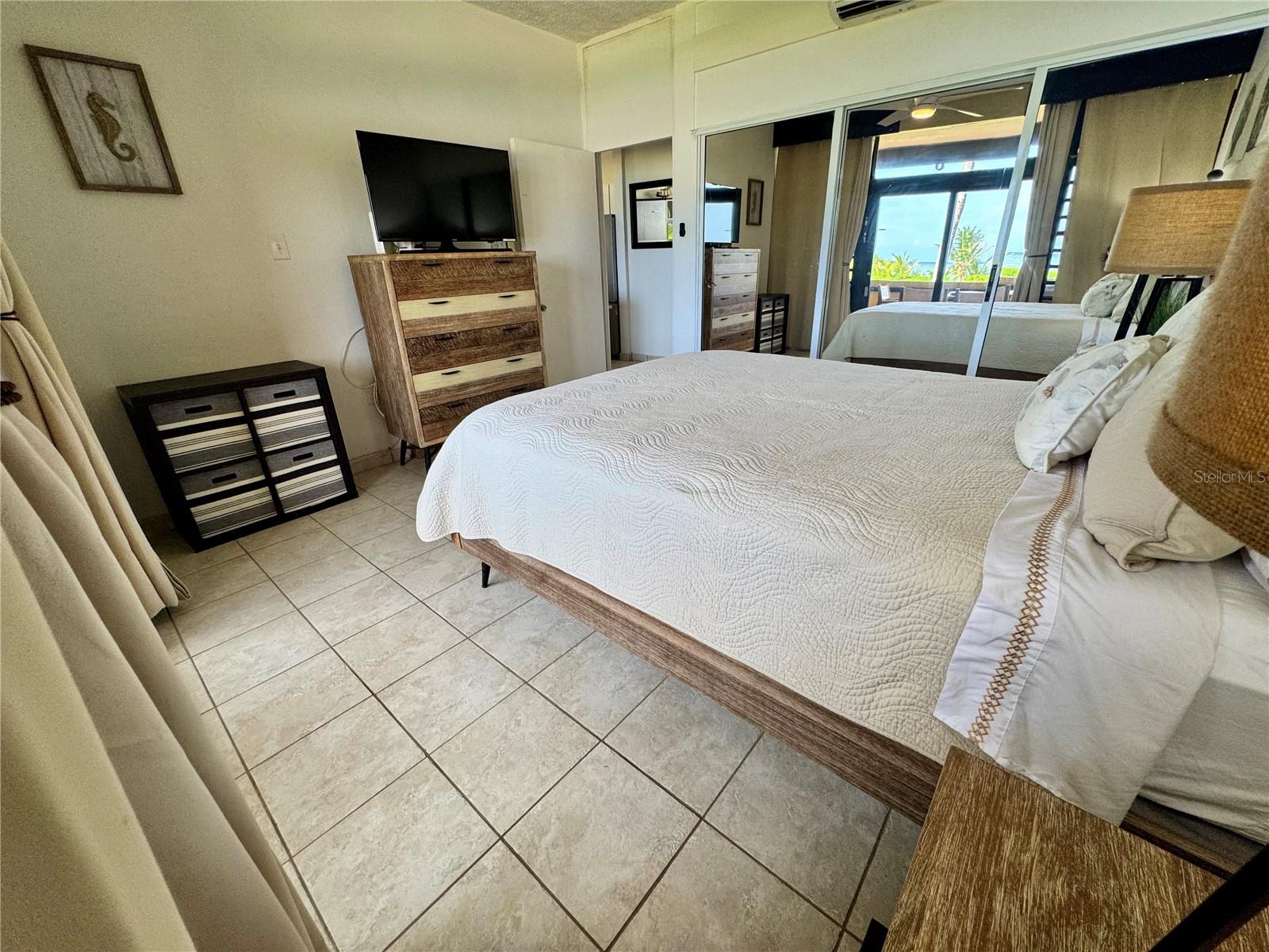 BEACH VILLAGE - Residential