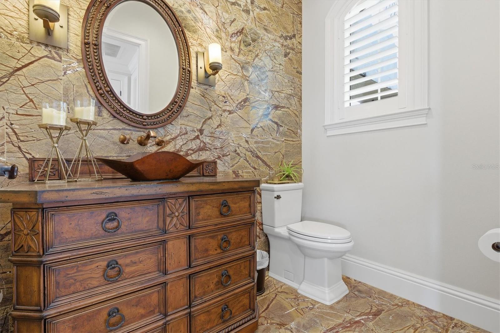 BAYWOOD SHORES - Residential