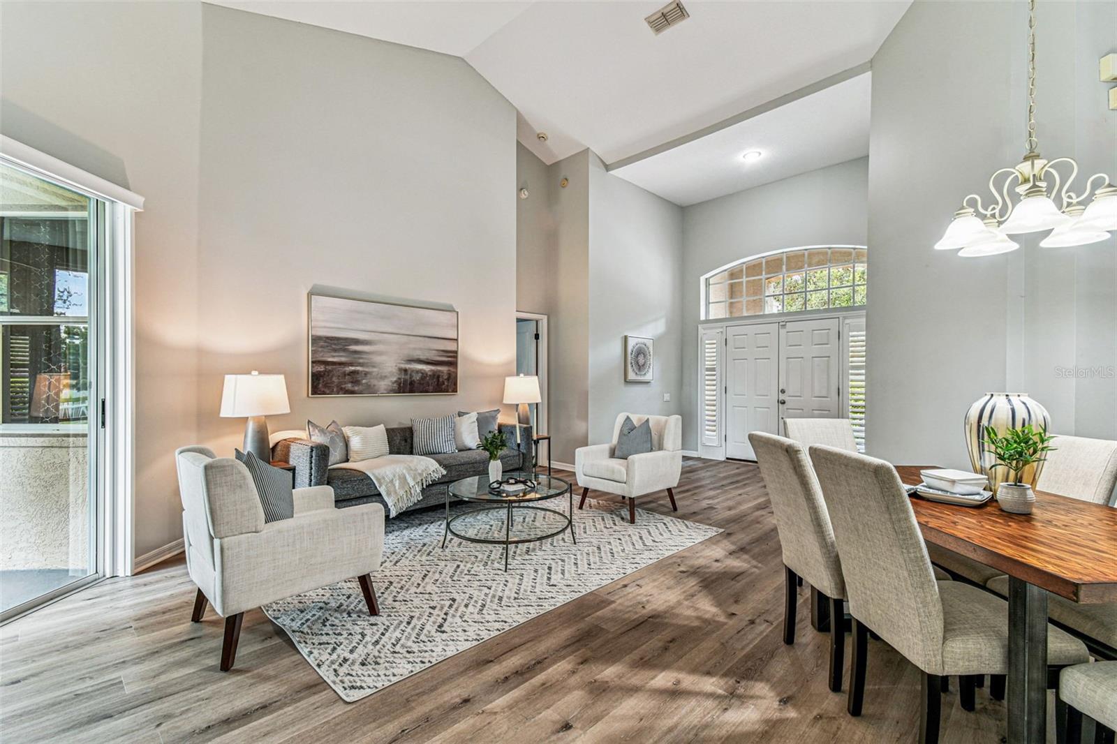TAMPA PALMS AREA 2 7E UNIT 2 - Residential