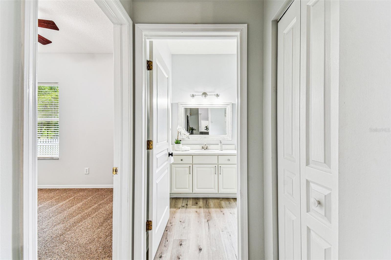 TAMPA PALMS AREA 2 7E UNIT 2 - Residential