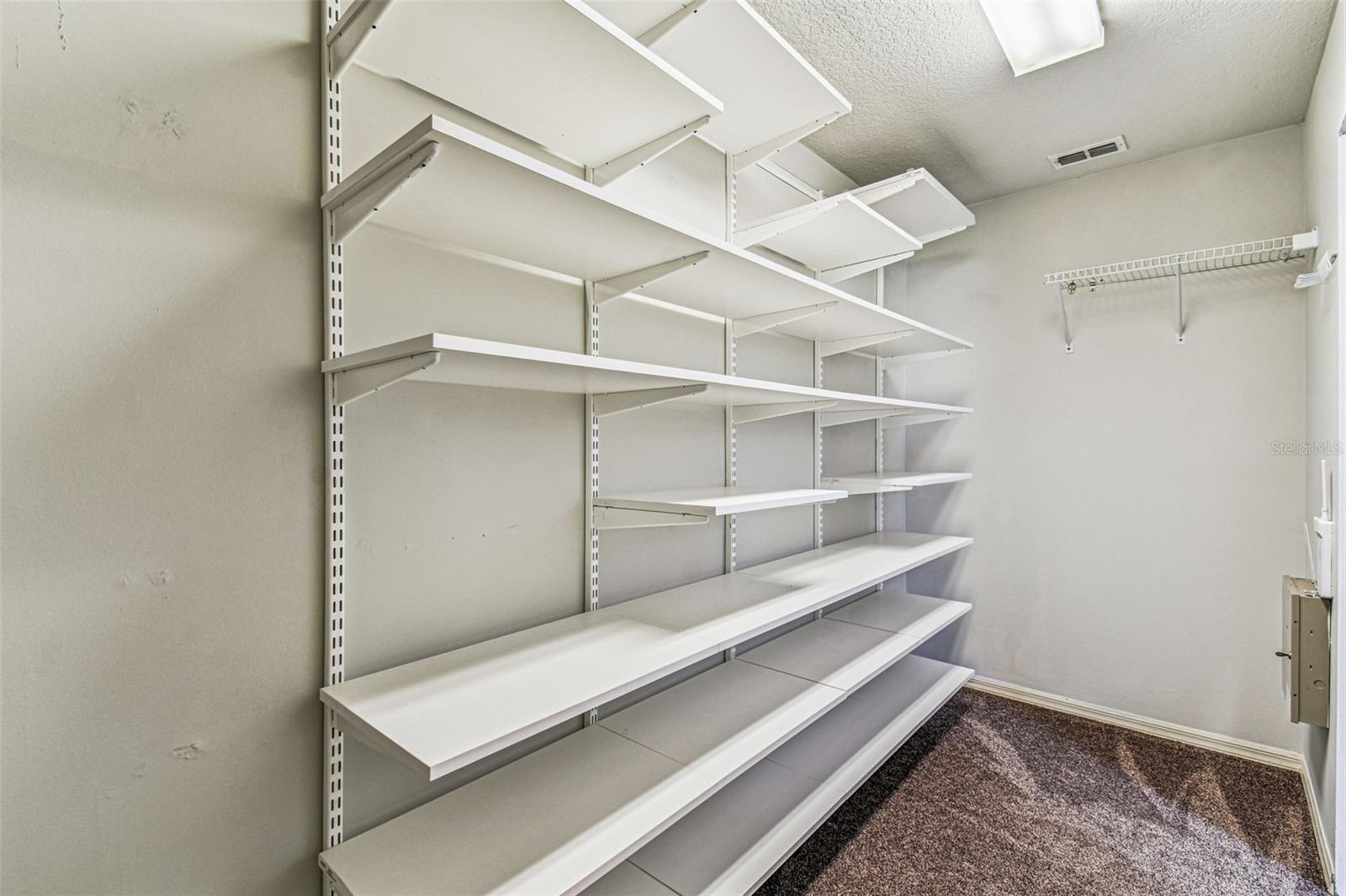 TAMPA PALMS AREA 2 7E UNIT 2 - Residential