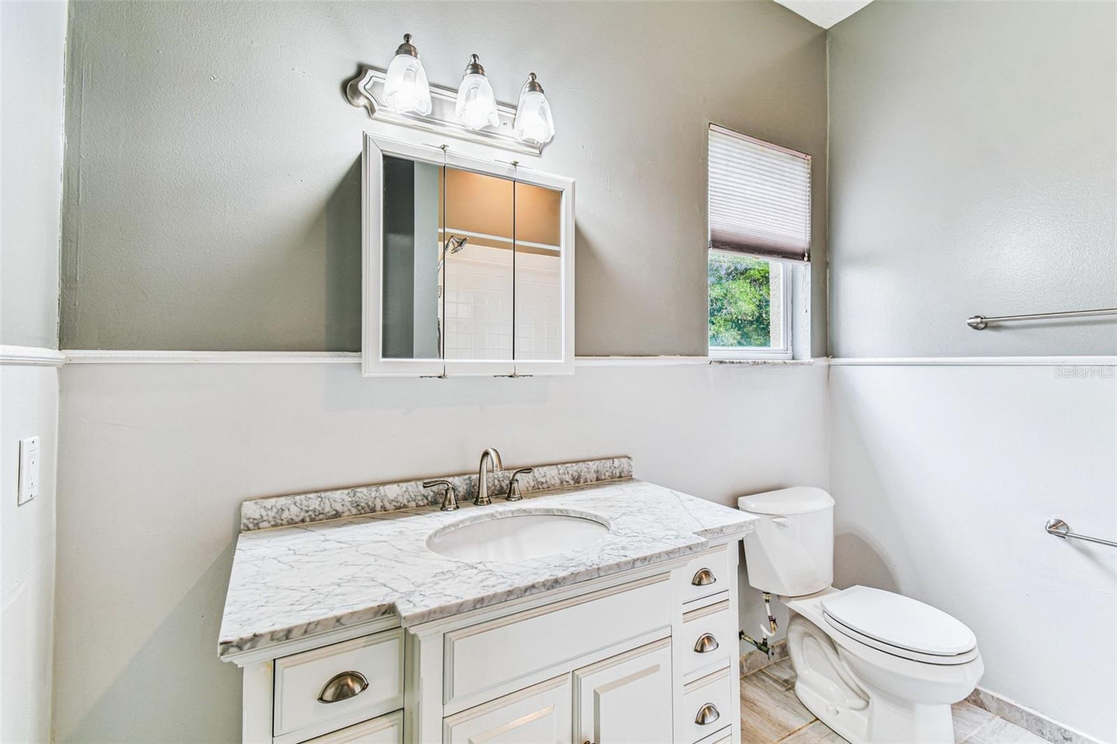 TAMPA PALMS AREA 2 7E UNIT 2 - Residential