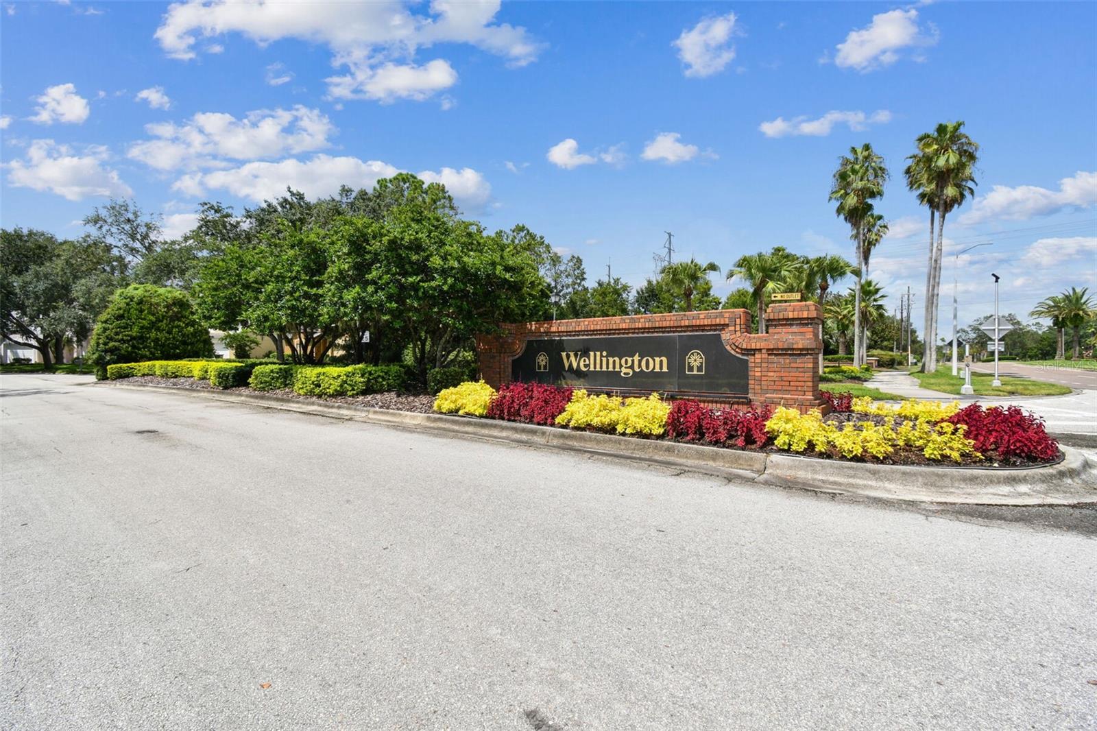 TAMPA PALMS AREA 2 7E UNIT 2 - Residential
