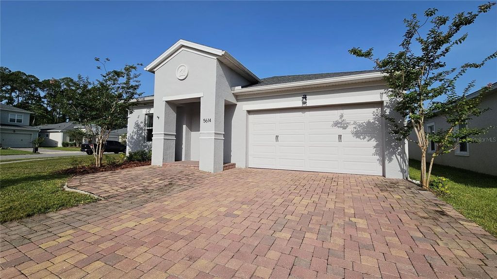 Photo of 5614 Estero Loop, Port Orange, FL 32128 (MLS # V4950150)