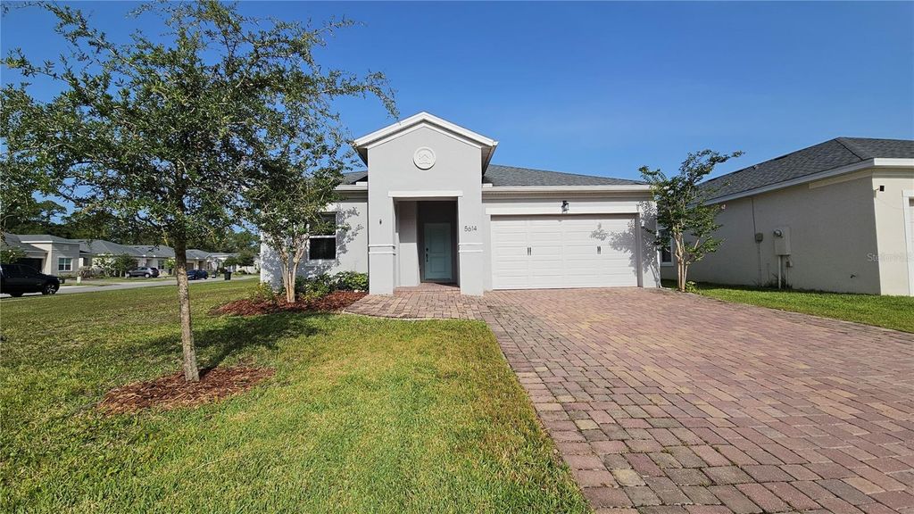 Photo of 5614 Estero Loop, Port Orange, FL 32128 (MLS # V4950150)