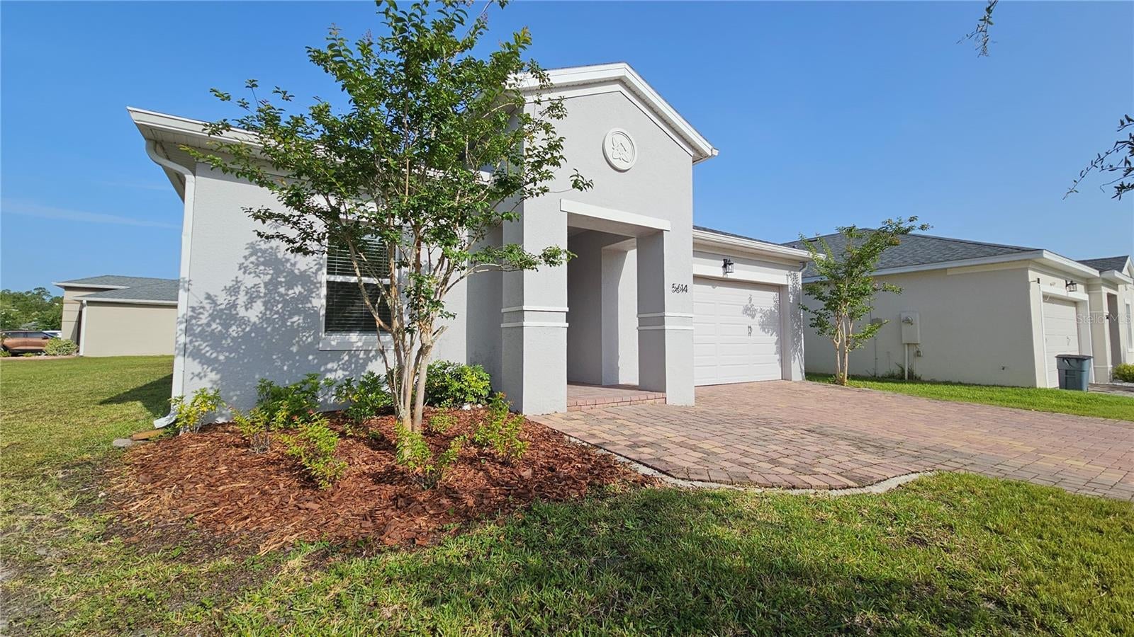 5614 ESTERO LOOP