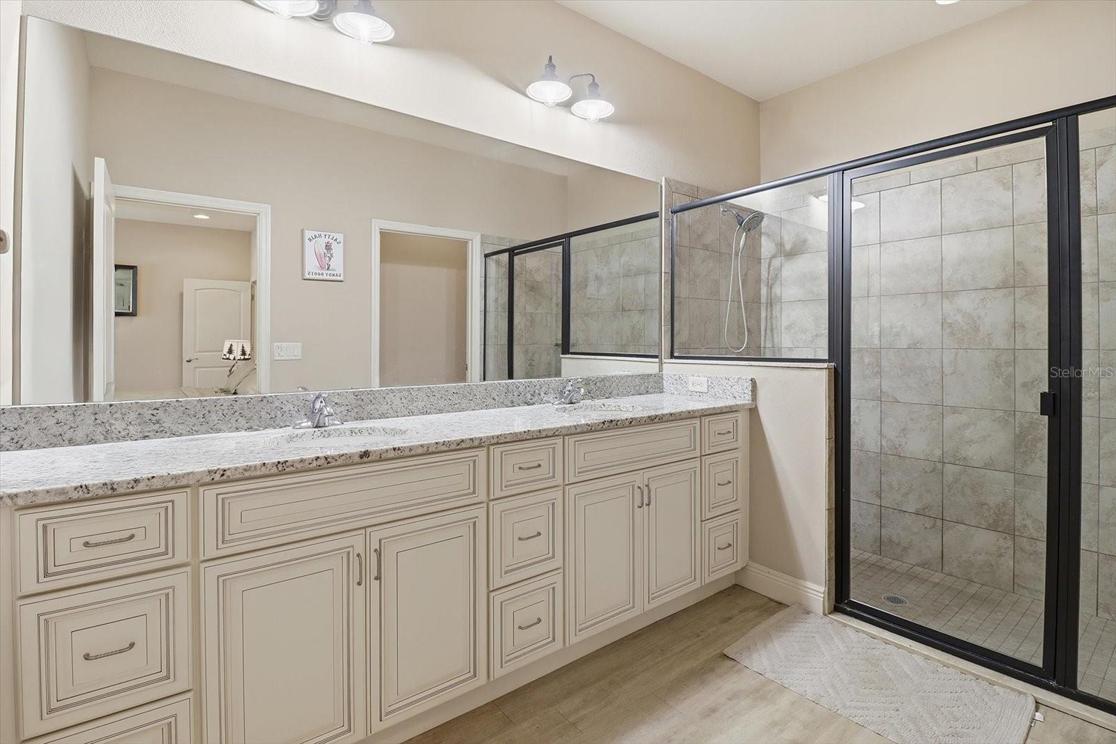 CITRUS SPGS UNIT 03 - Residential