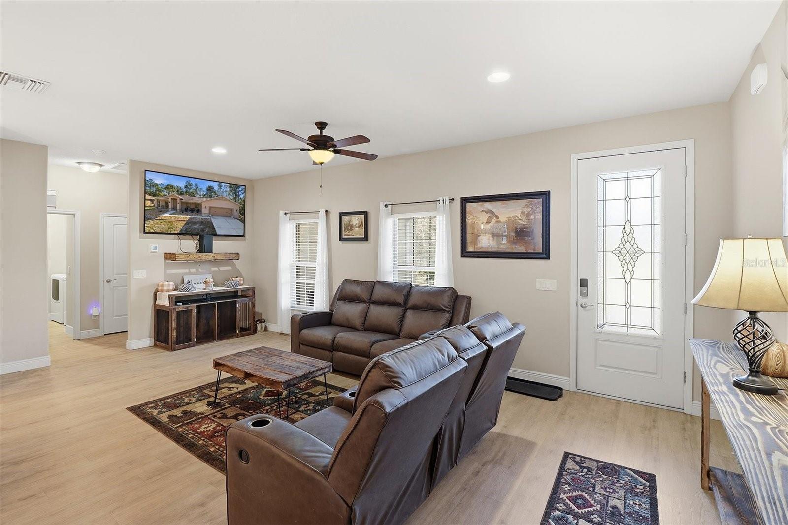 CITRUS SPGS UNIT 03 - Residential