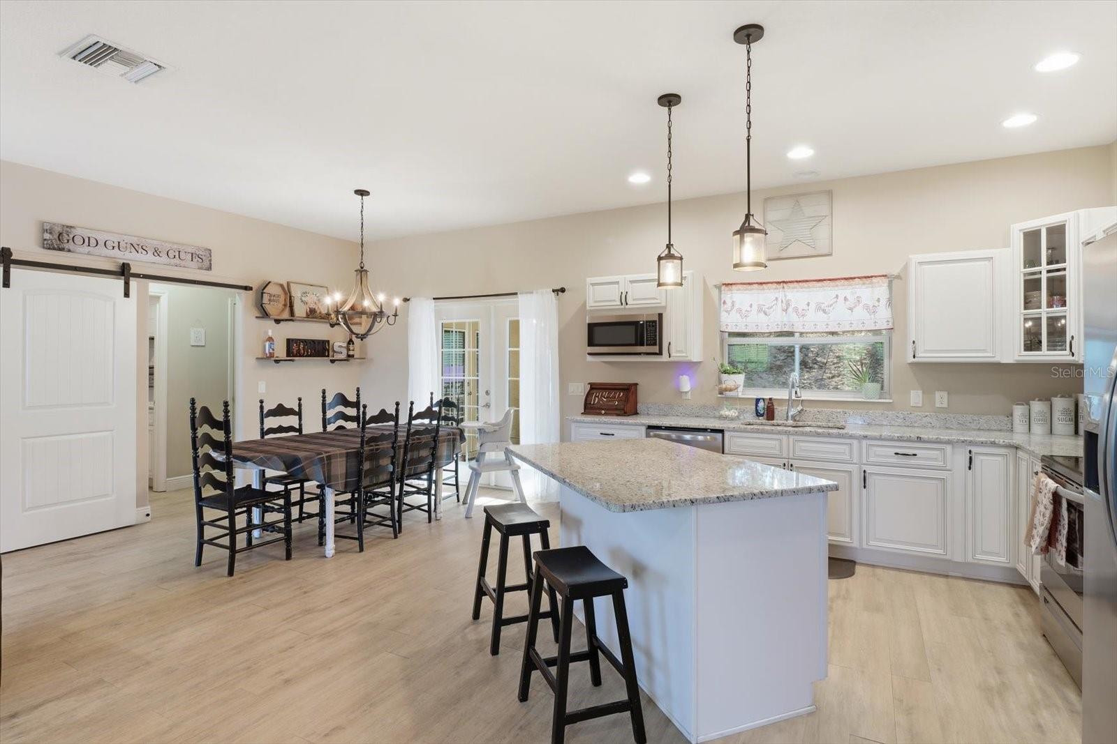 CITRUS SPGS UNIT 03 - Residential