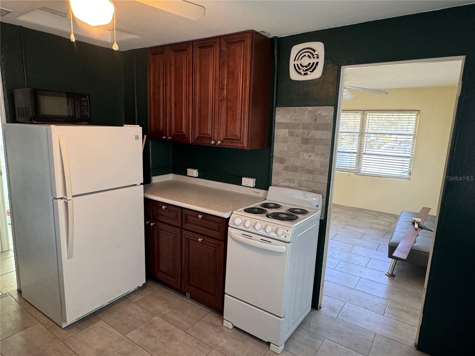 BOCA CEIGA PARK - Residential Lease