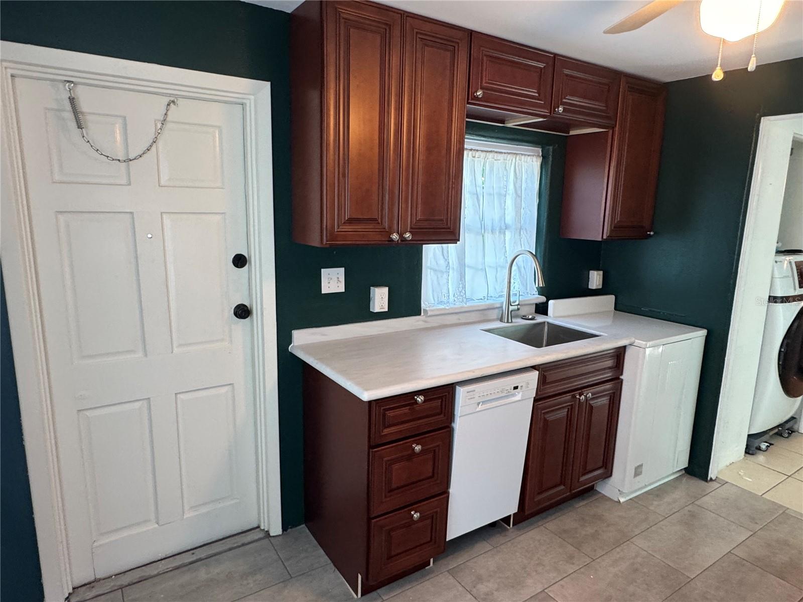 BOCA CEIGA PARK - Residential Lease