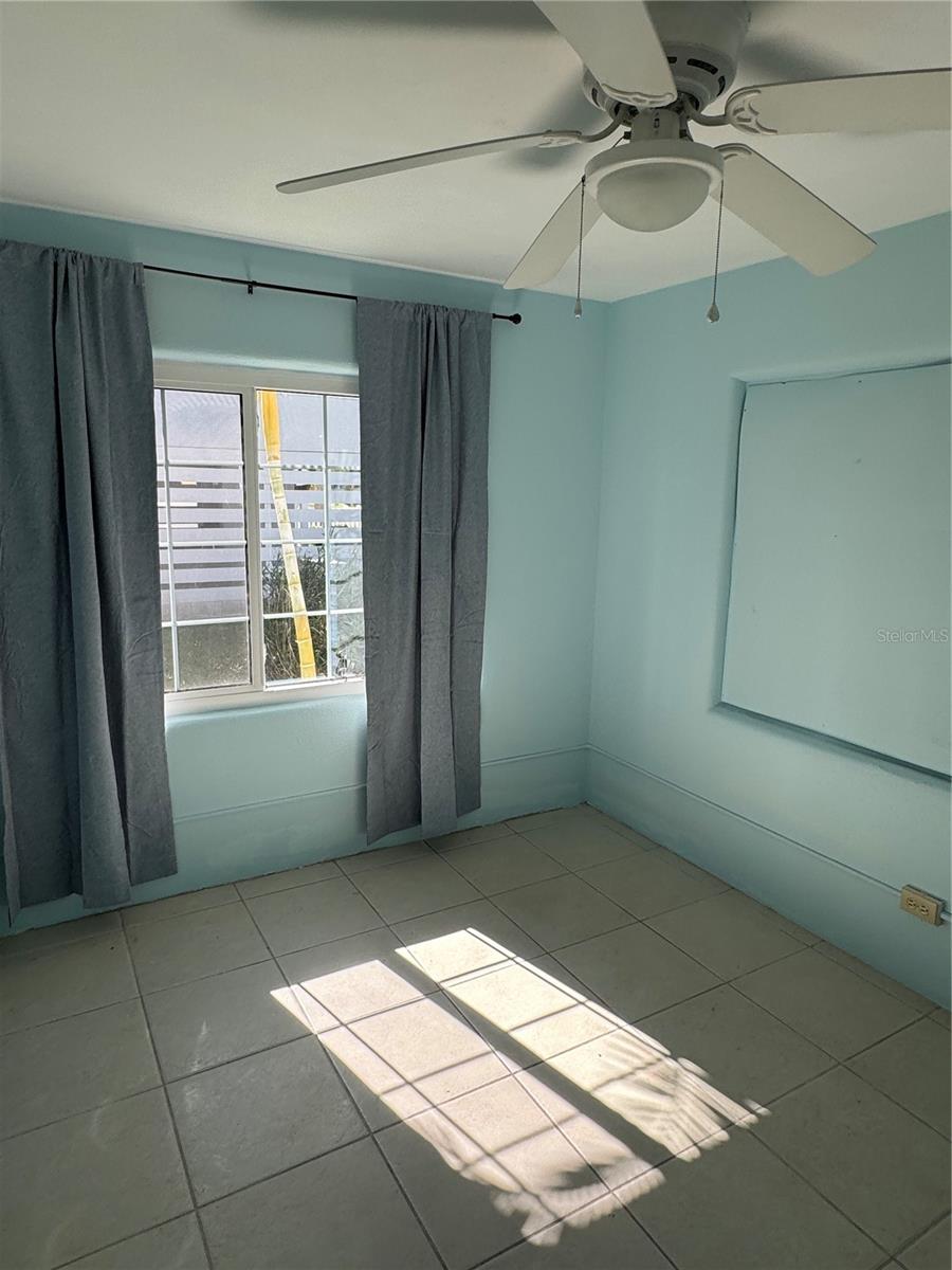 BOCA CEIGA PARK - Residential Lease