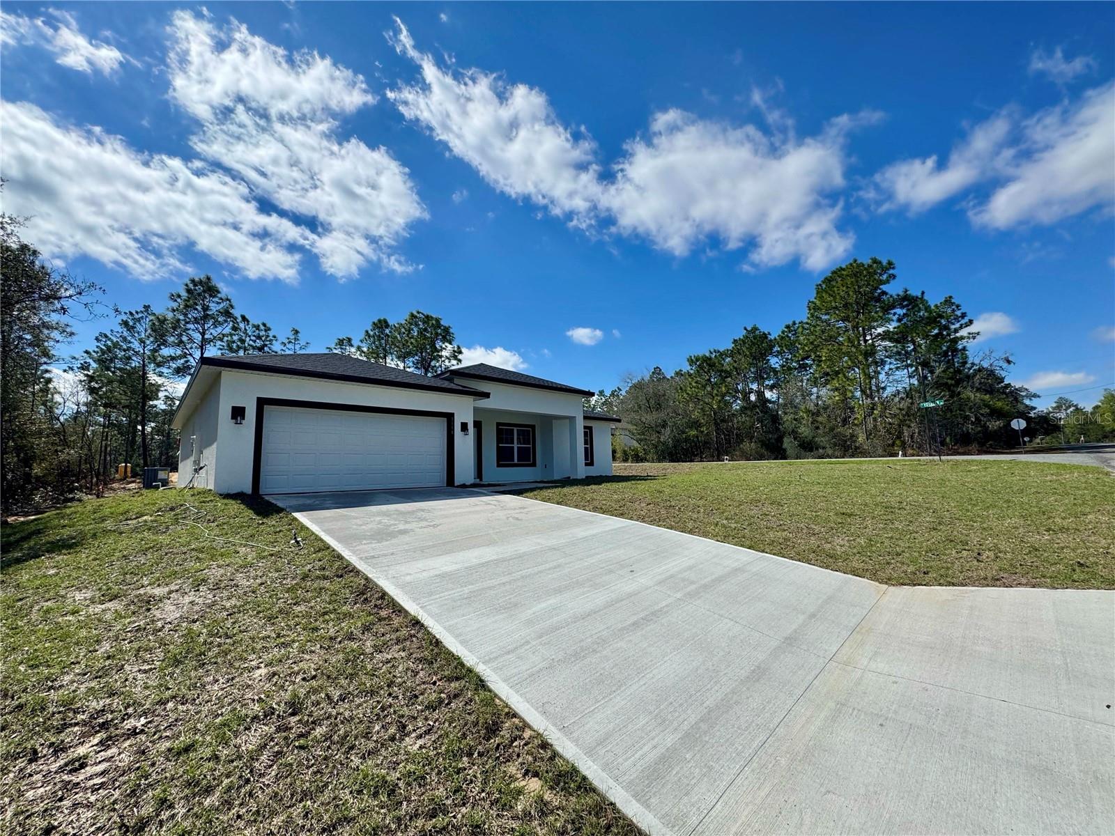 3198 W EDISON PLACE
