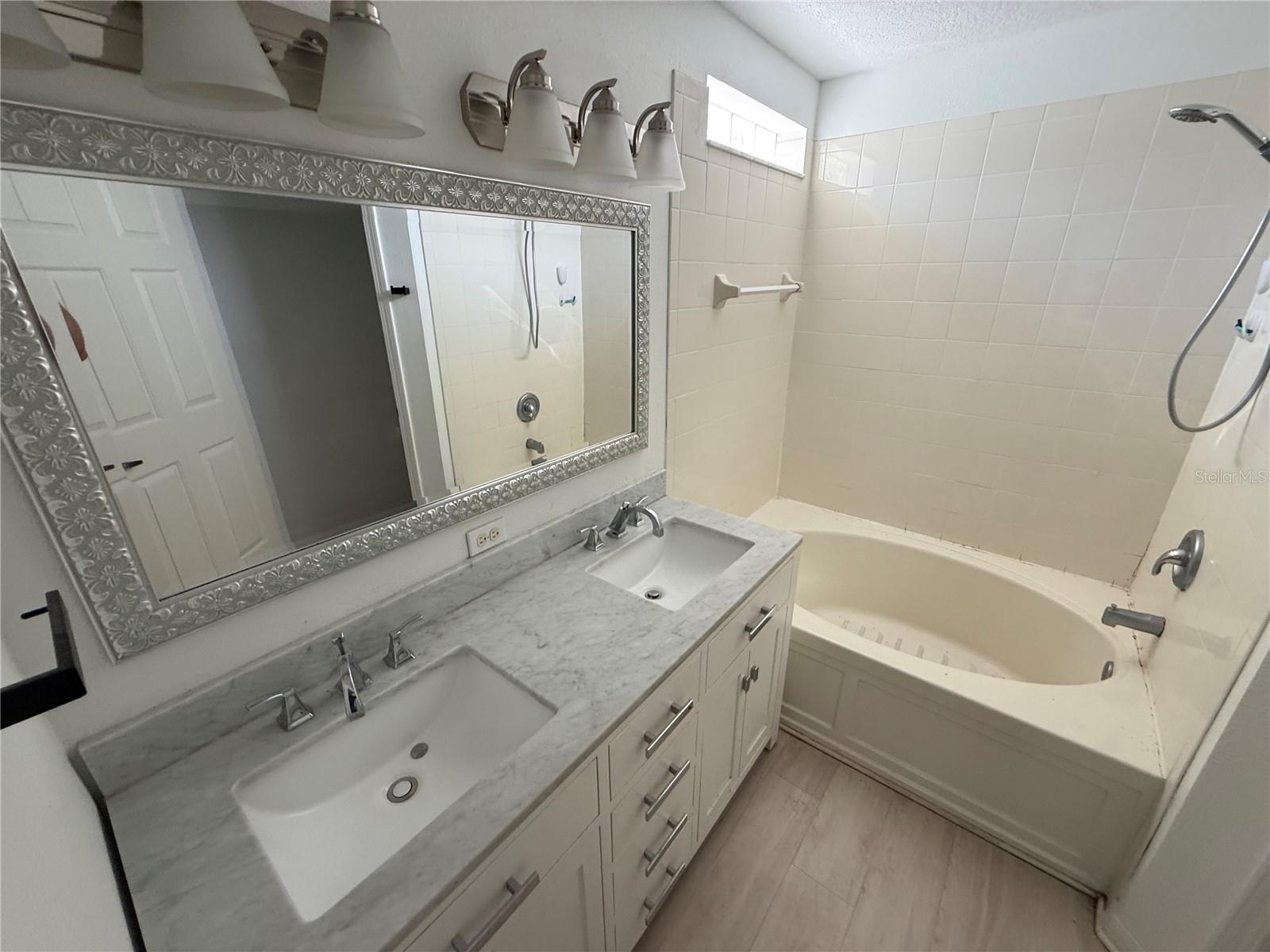 COVERED BRIDGE ESTATES PH 6C,6D&6E - Residential