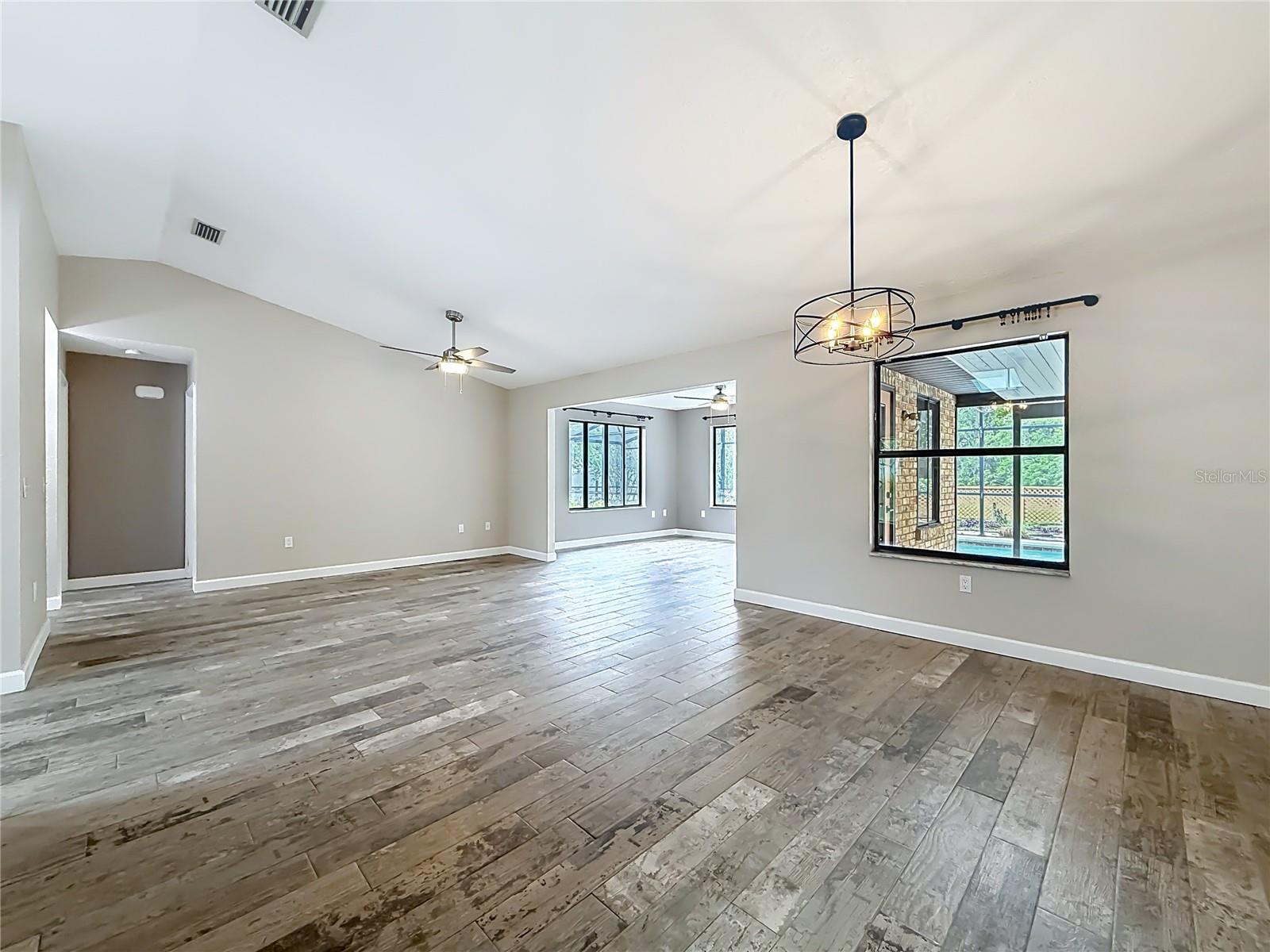 WEDGEWOOD CLUB 3RD ADD - Residential