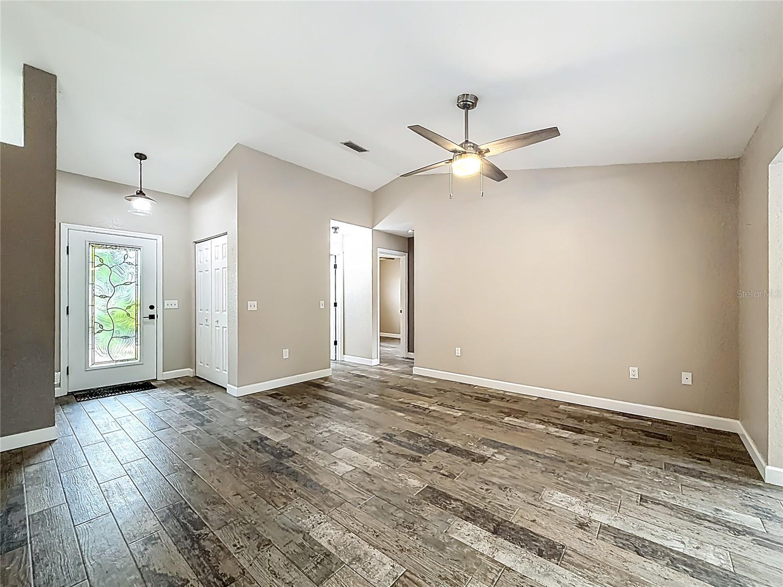 WEDGEWOOD CLUB 3RD ADD - Residential