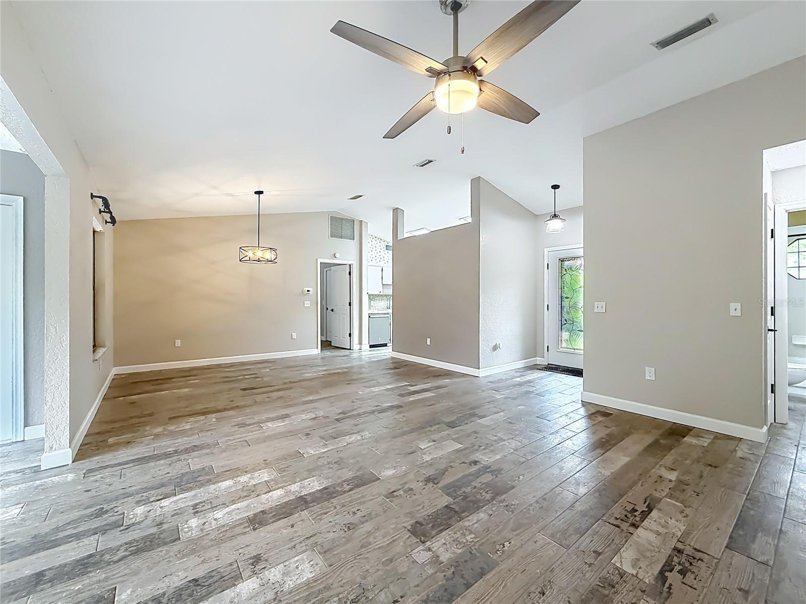 WEDGEWOOD CLUB 3RD ADD - Residential