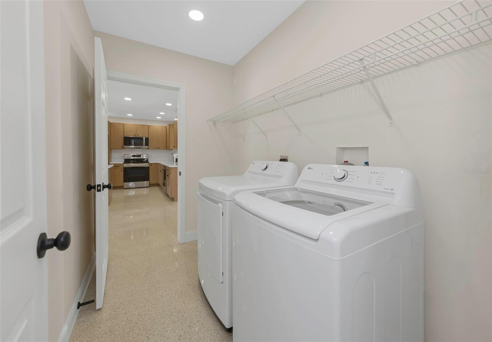 GUY ROY L SUB - Residential