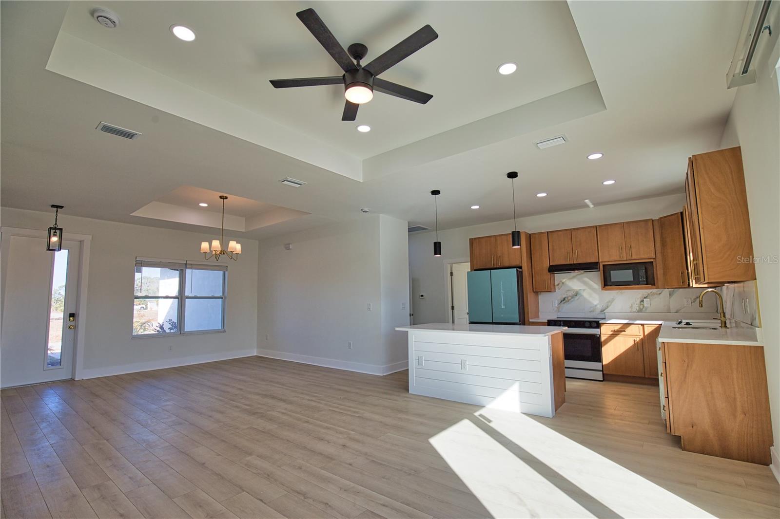 ROTONDA SANDS - Residential