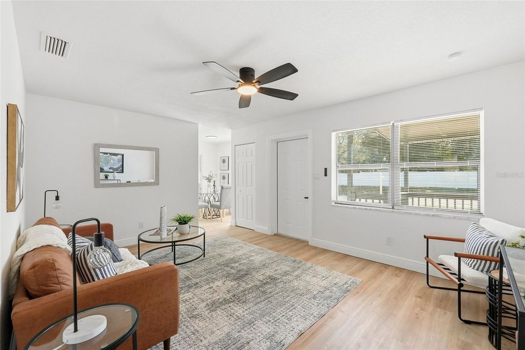 Photo of 1912 Brust Avenue, Tampa, FL 33612 (MLS # TB8461163)