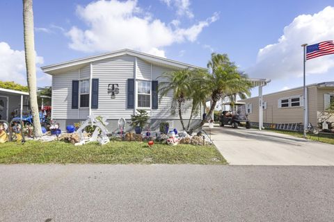 A home in PORT CHARLOTTE