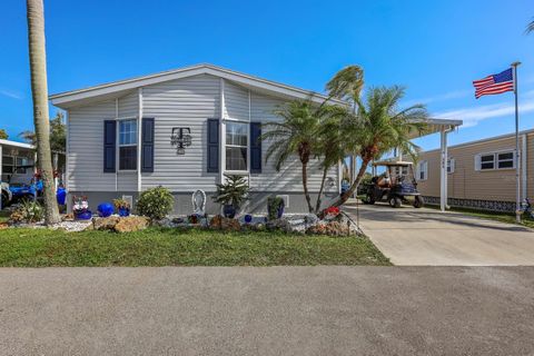 A home in PORT CHARLOTTE