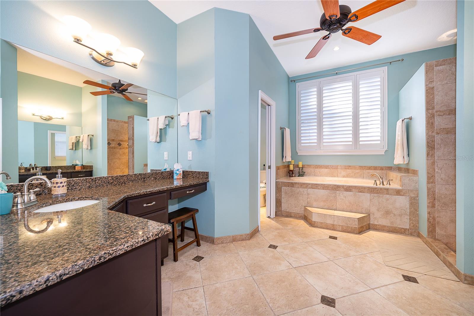 BAY PARK - Residential