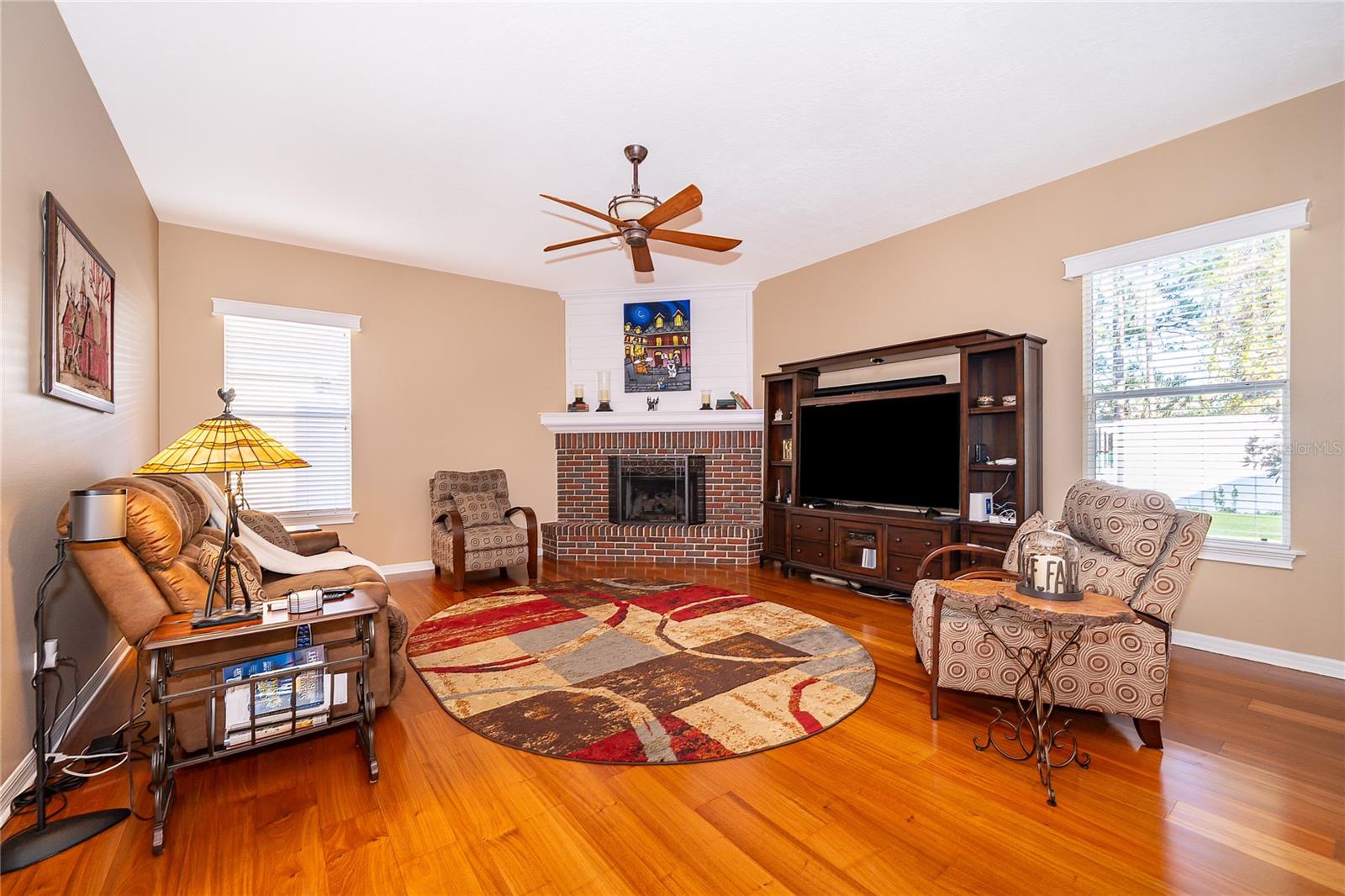 BAY PARK - Residential