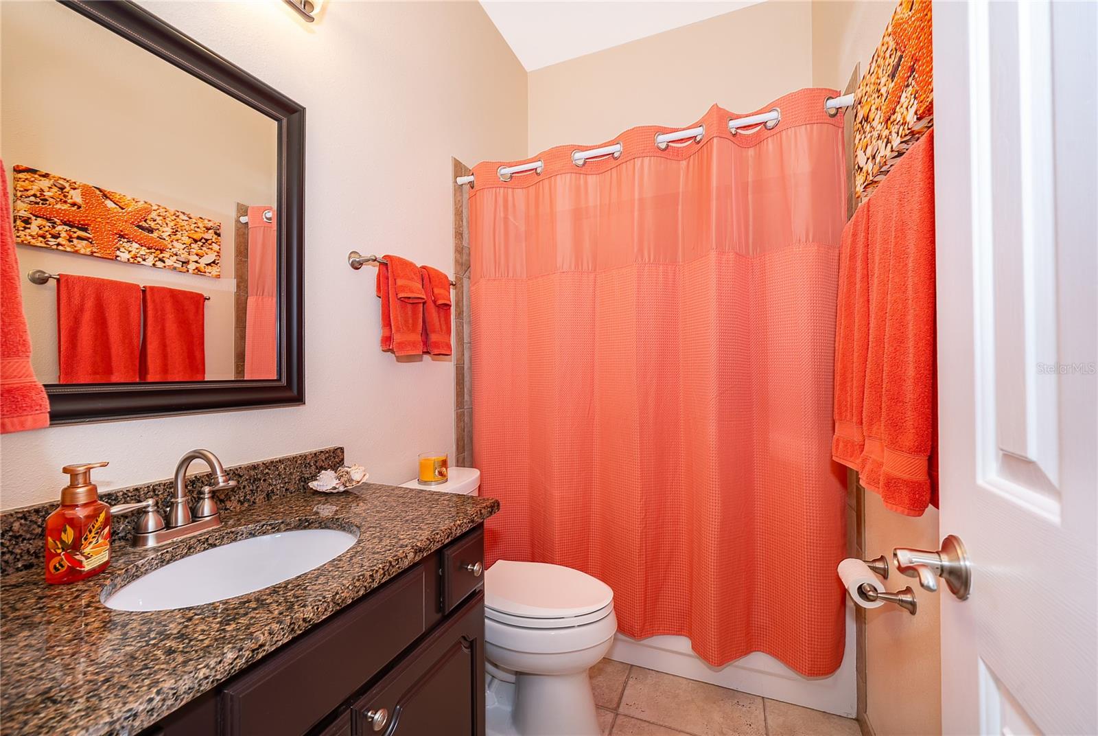 BAY PARK - Residential