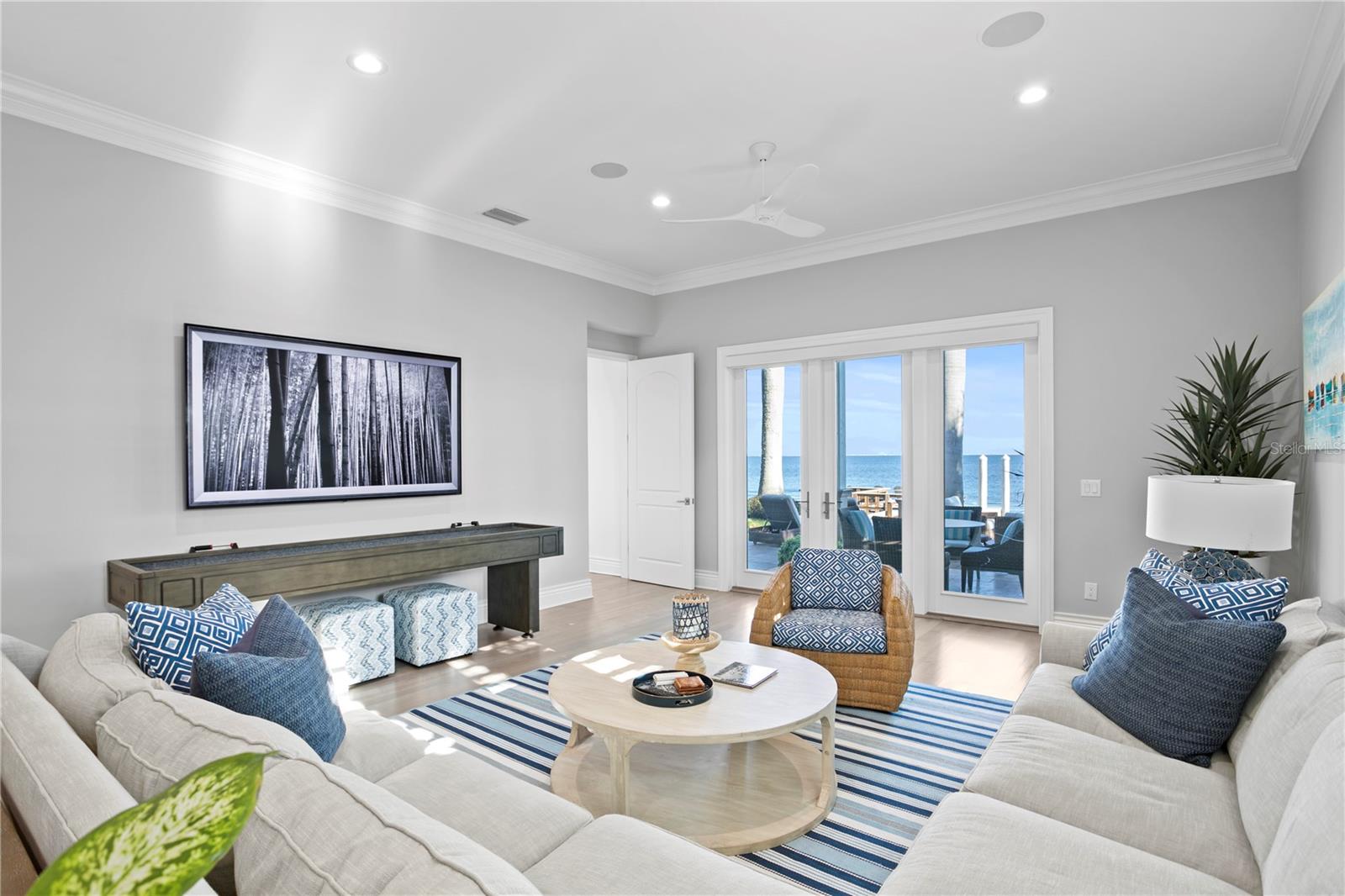 VENETIAN ISLES - Residential