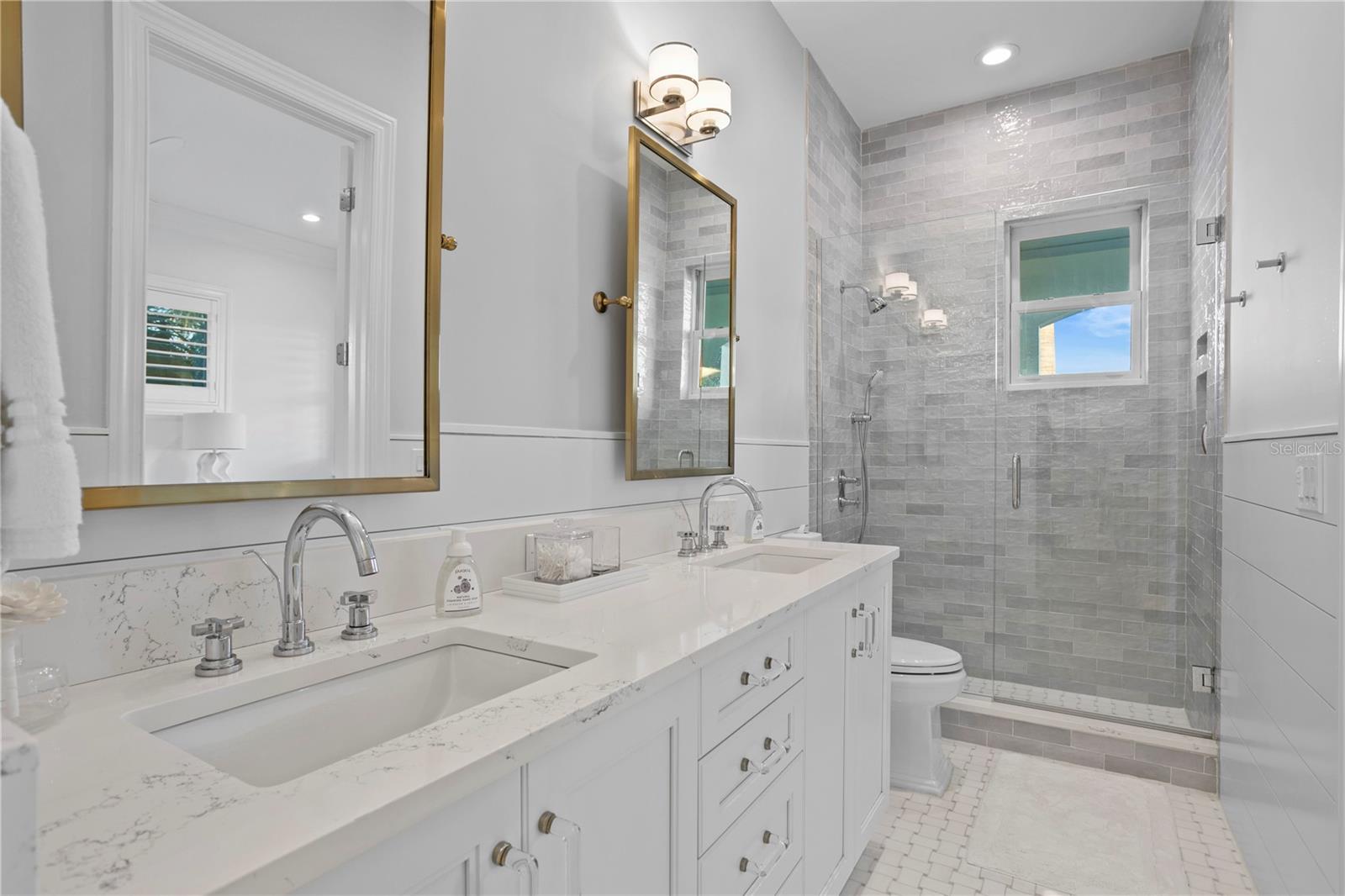 VENETIAN ISLES - Residential