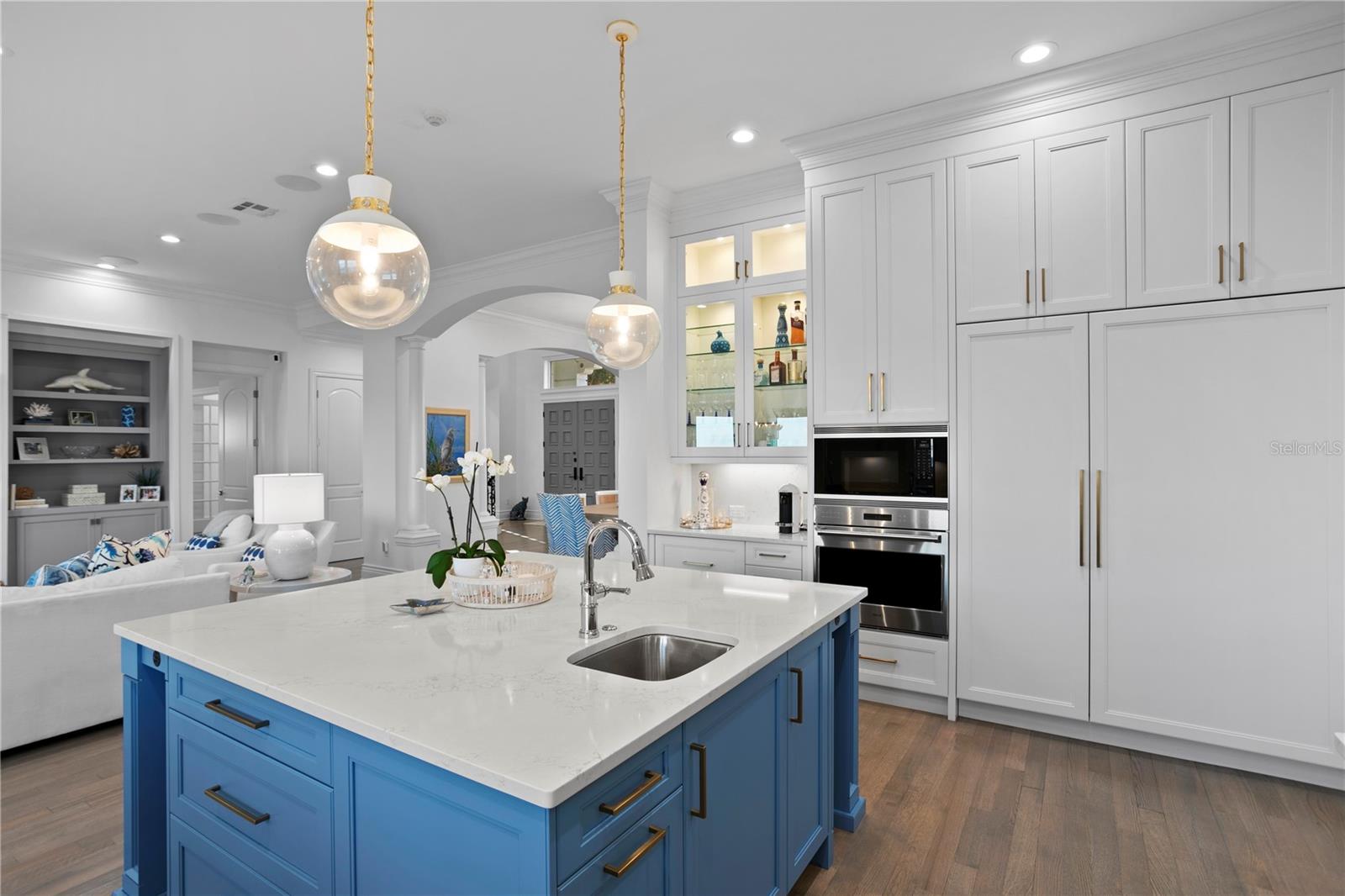 VENETIAN ISLES - Residential