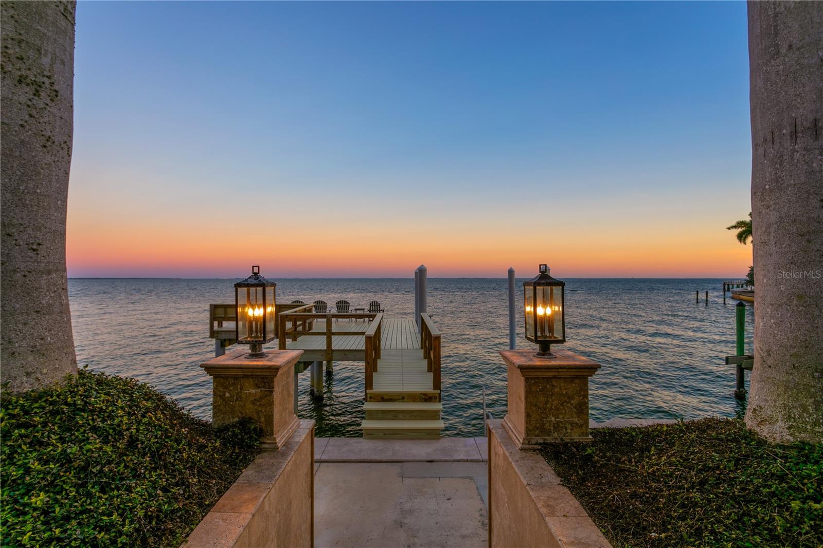 VENETIAN ISLES - Residential