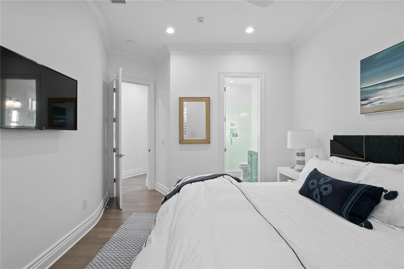 VENETIAN ISLES - Residential