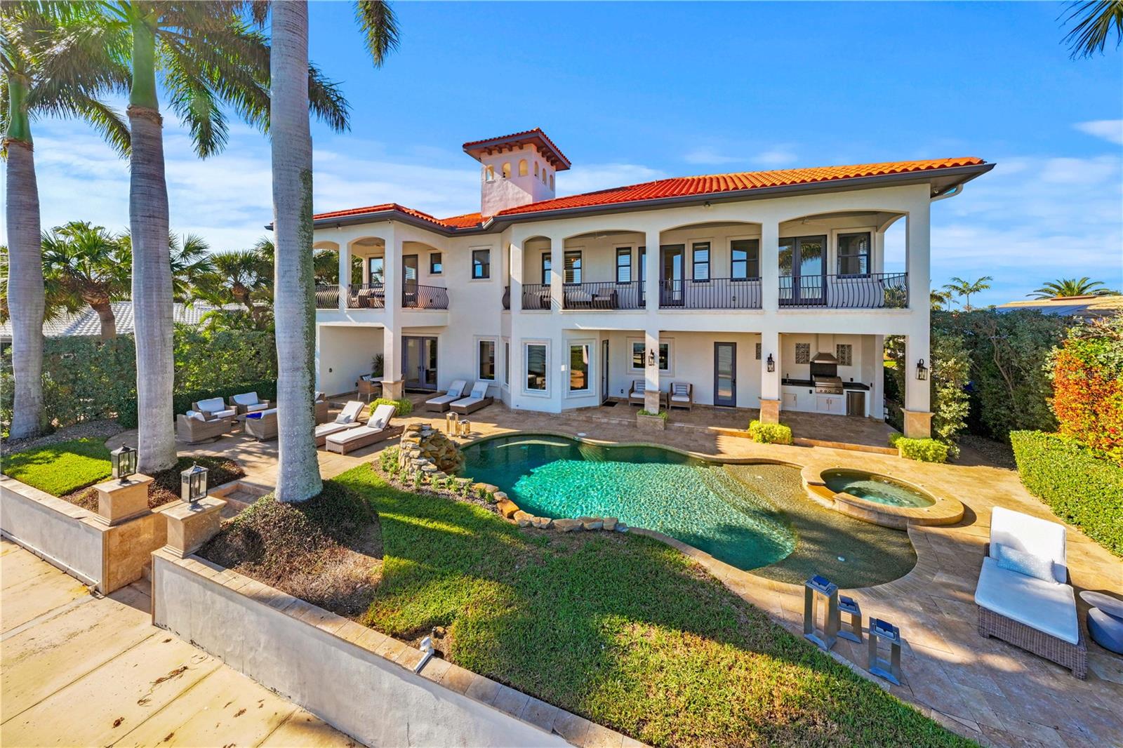 VENETIAN ISLES - Residential