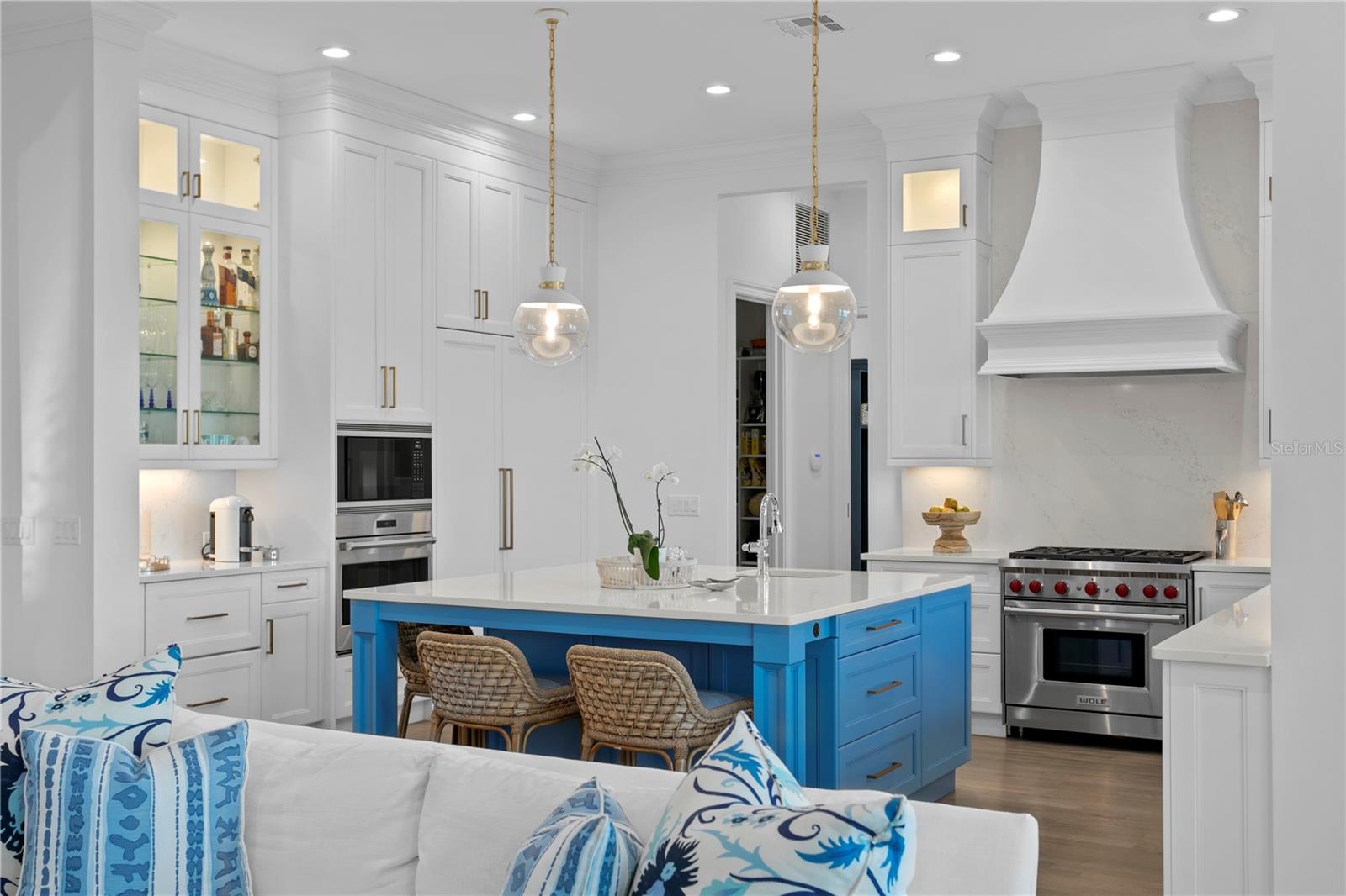 VENETIAN ISLES - Residential