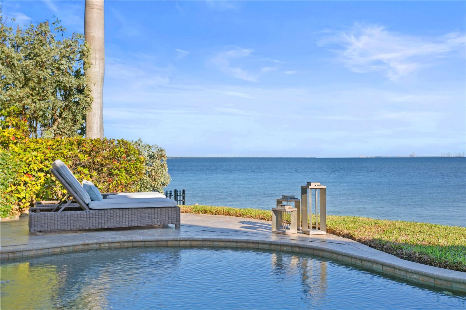 VENETIAN ISLES - Residential