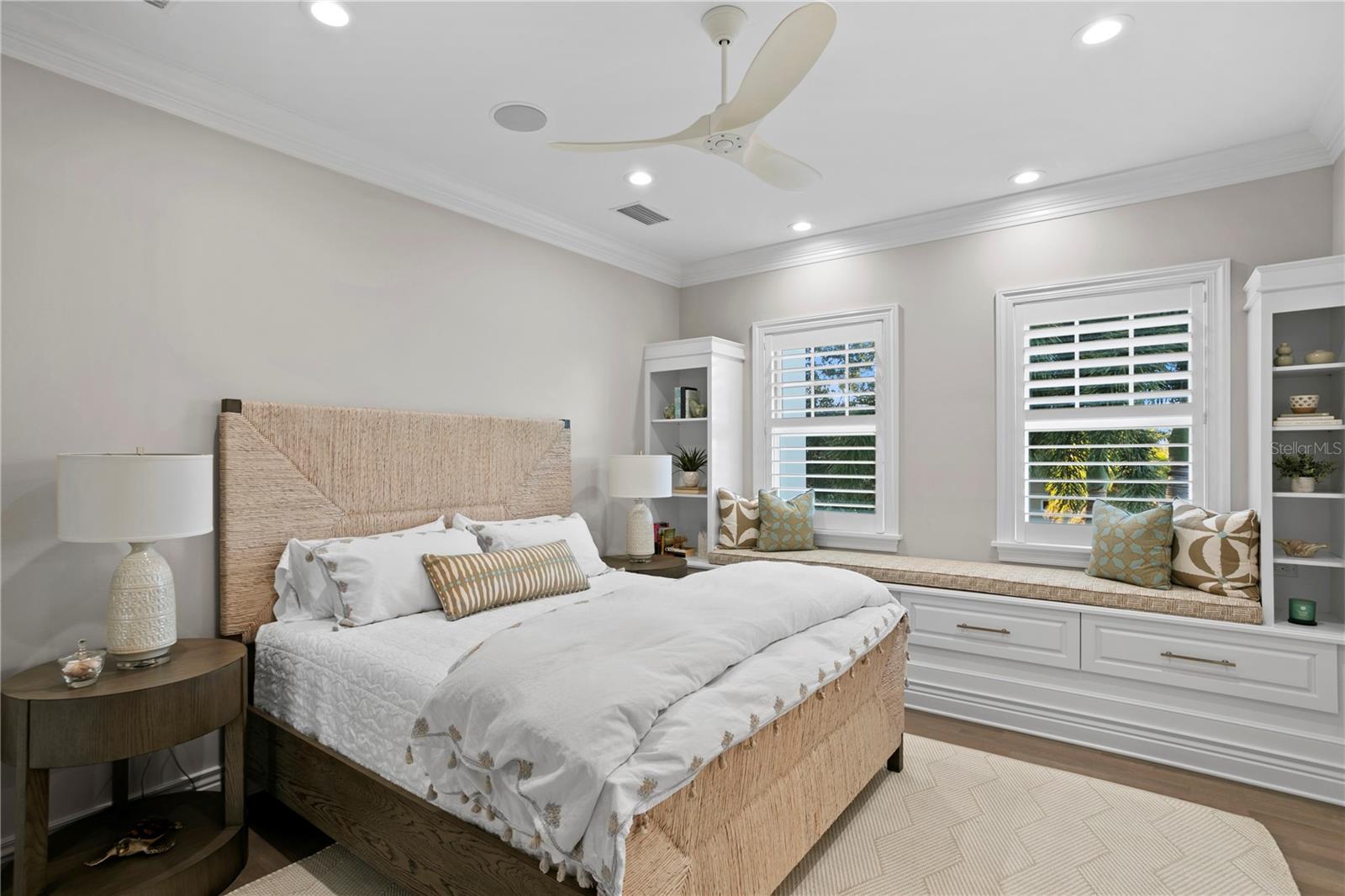 VENETIAN ISLES - Residential