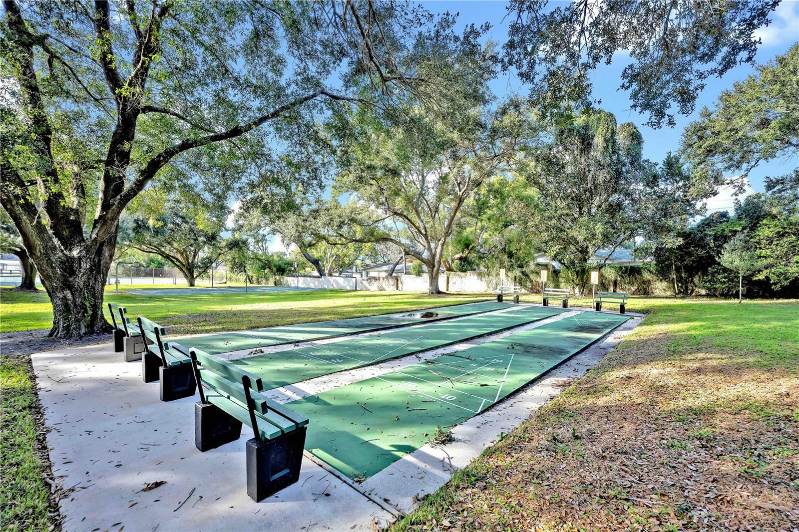 OAK HARBOUR SEC 4 - Residential
