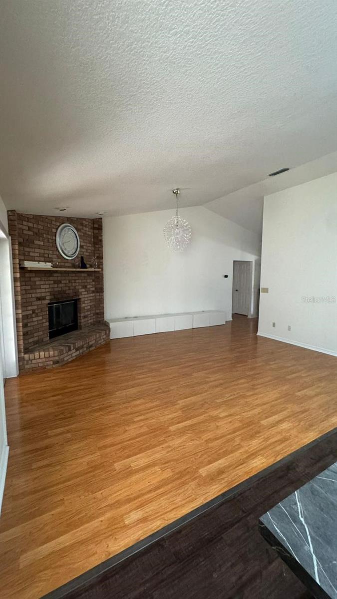 10217 BONITA COURT