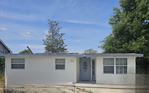 924 FERNDELL ROAD ORLANDO FL 32808