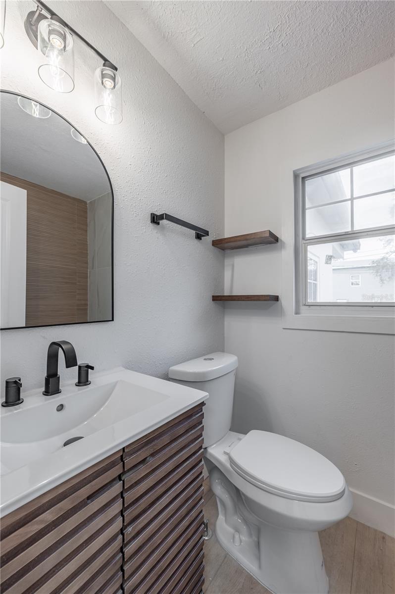 ST PETERSBURG INVESTMENT COS ADD TO OAK PARK - Residential