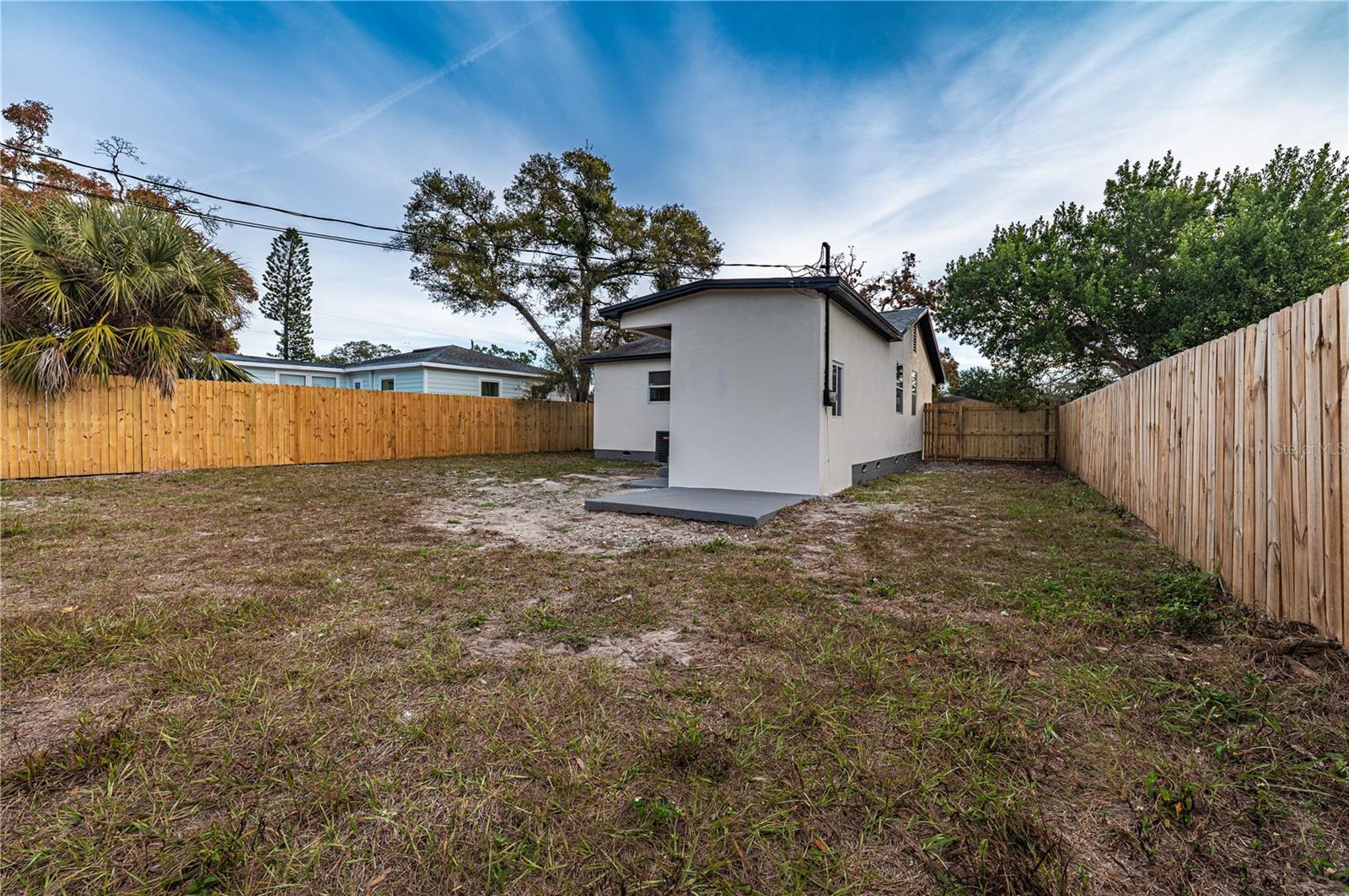 ST PETERSBURG INVESTMENT COS ADD TO OAK PARK - Residential