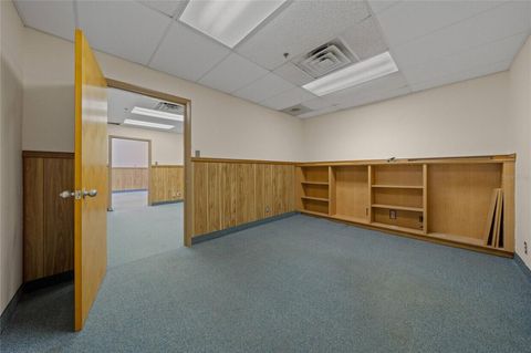 Tiny photo for 506 SE 3rd Avenue, Ocala, FL 34471 (MLS # OM721346)