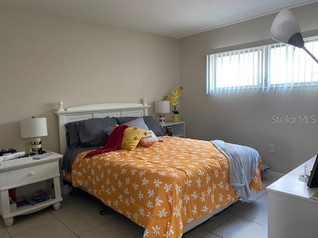 OAKWOOD GARDENS - Residential Lease