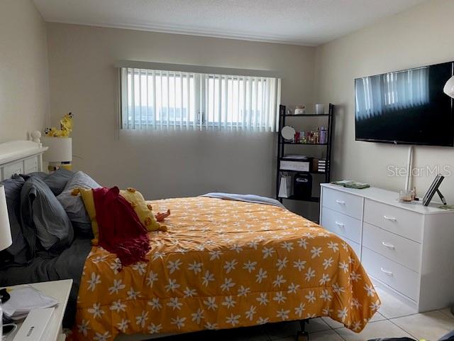 OAKWOOD GARDENS - Residential Lease