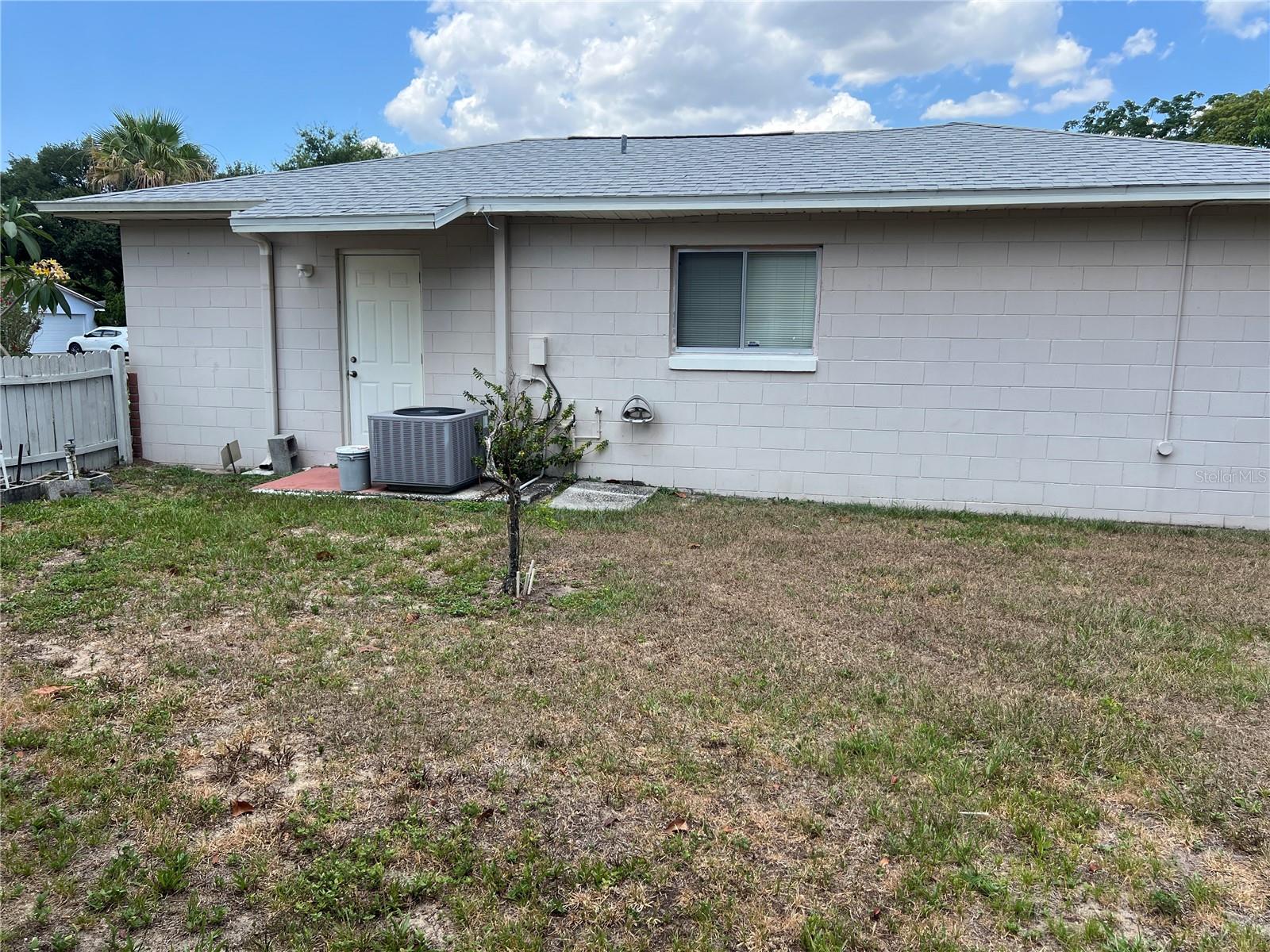 Photo 12 of 42 of 1753 TALLO WAY house