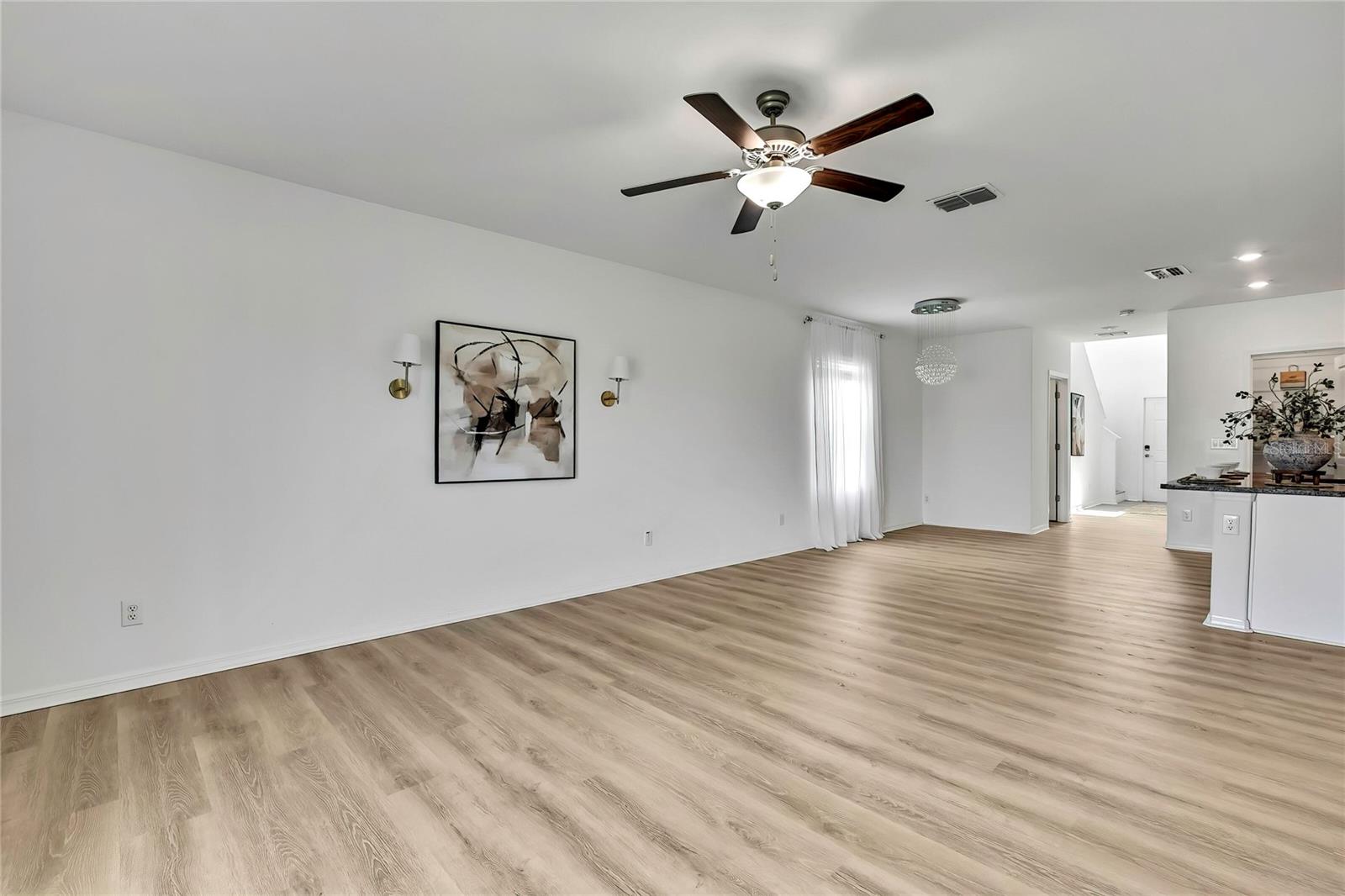 EPPERSON NORTH VILLAGE B - Residential Lease